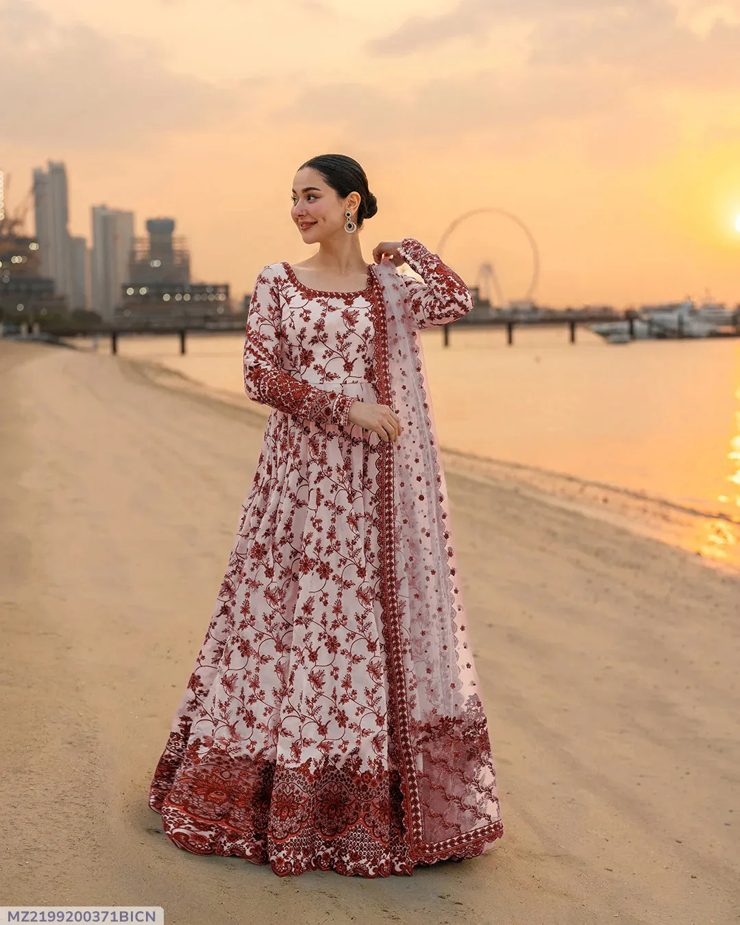 3 Pcs Women's Stitched Arabic Lawn Printed Maxi Suit